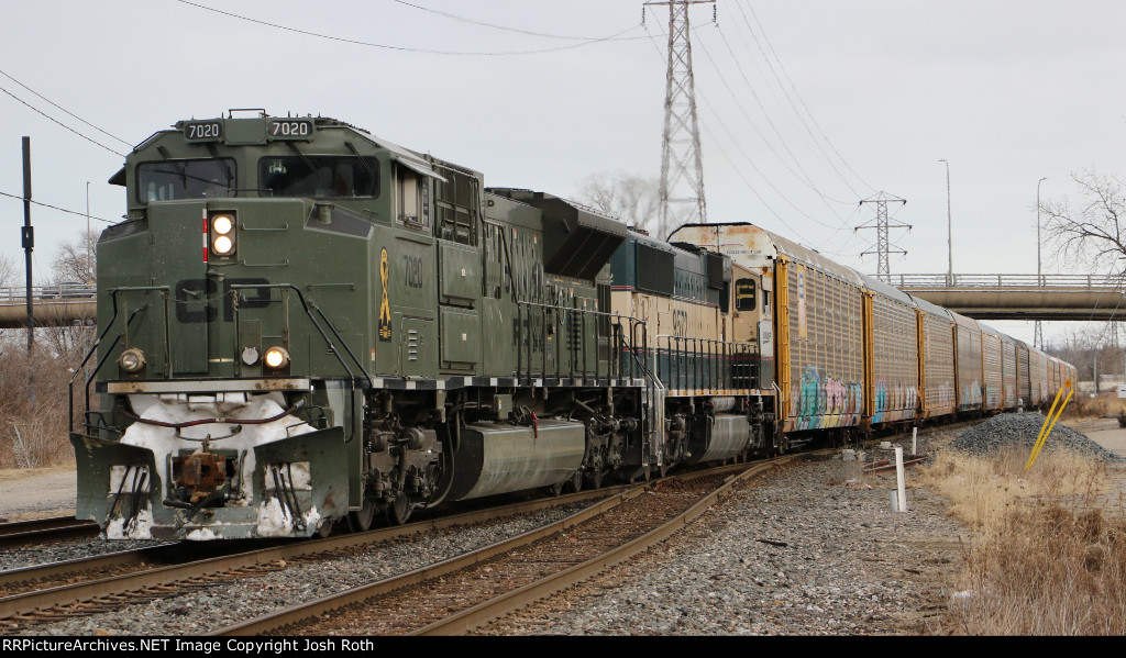 CP 7020 & BNSF 9572